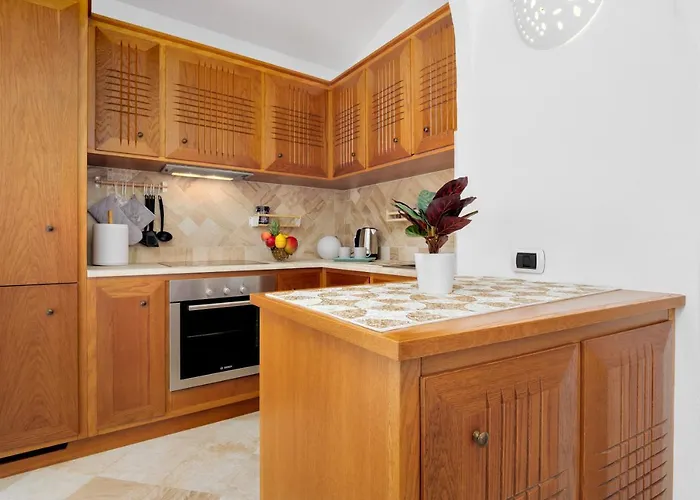 Eleganza - Sherdenia Luxury
